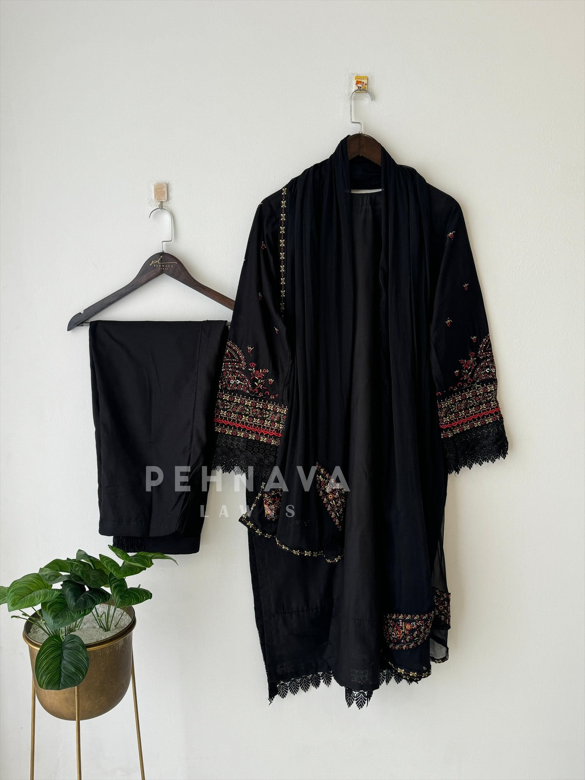 Hit Black Embroidered  Suit-5928