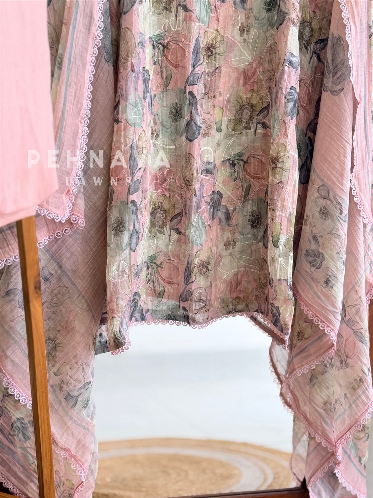 Floral Embroidered Mulchanderi Suit