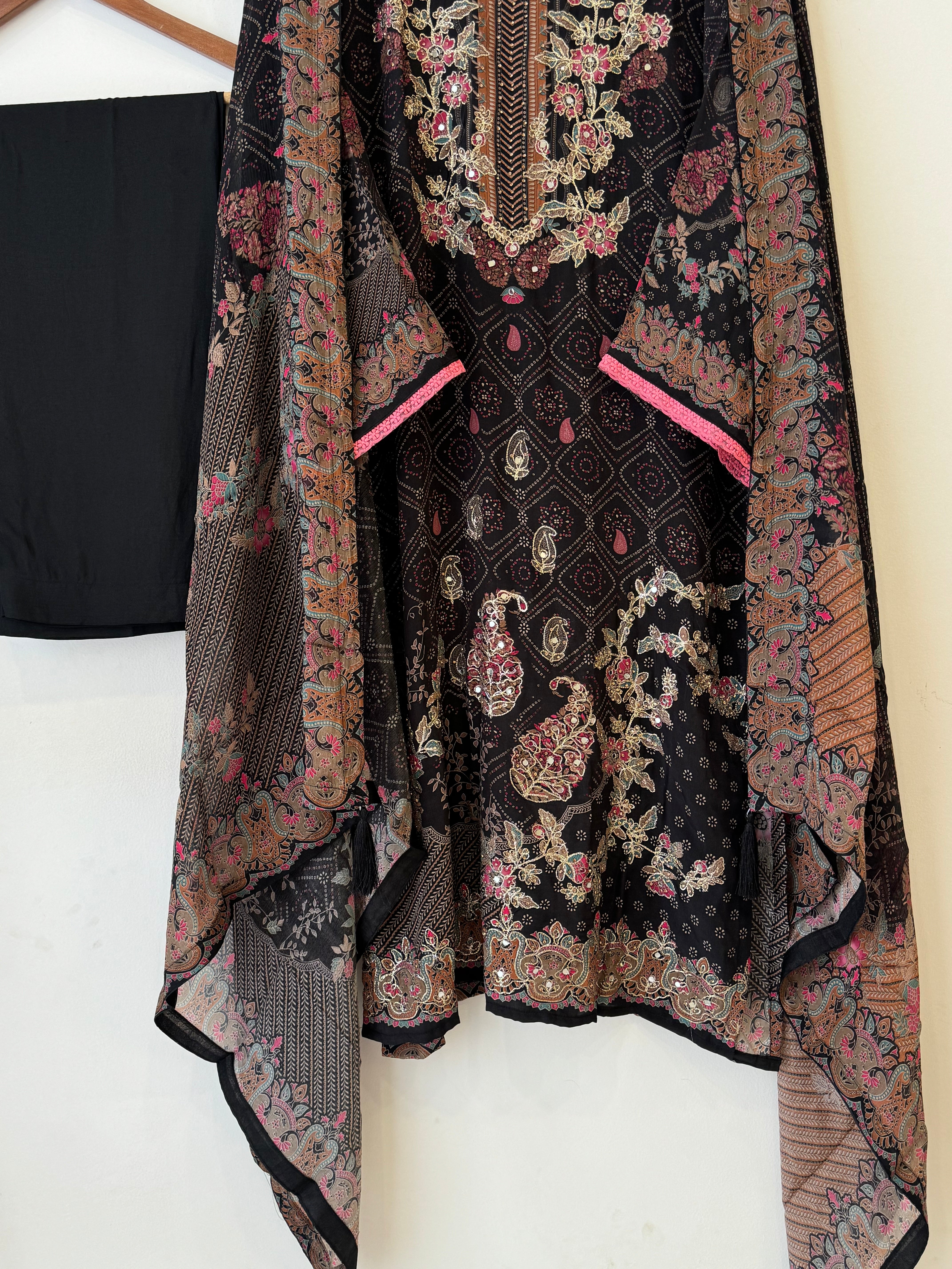 Black Flowy Crepe Suit-1992
