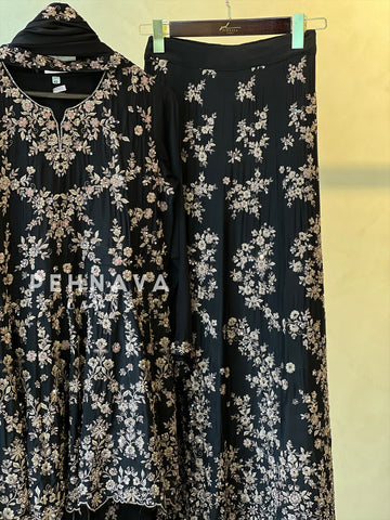 Handworked three piece skirt set