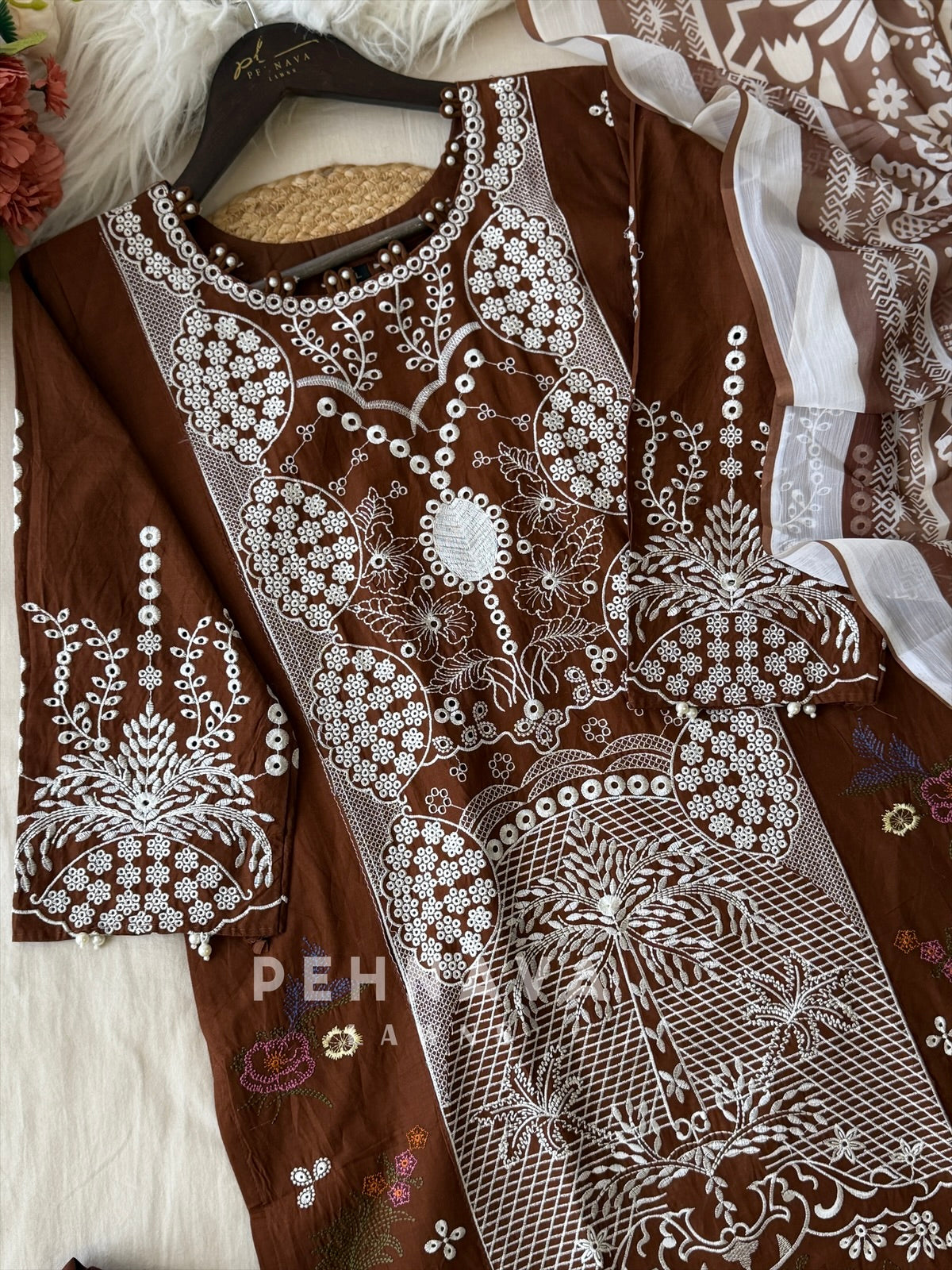 Floral Embroidered Suit Set 1665