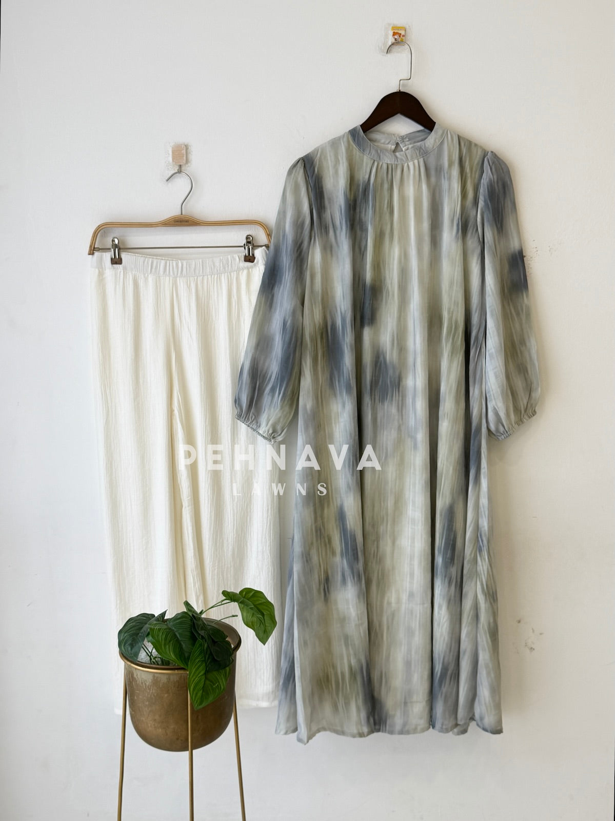 Minimal Imported Two Piece Set