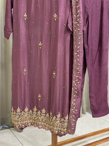 Premium Handworked Chin-non 3 piece Suit - Pehnava Lawns