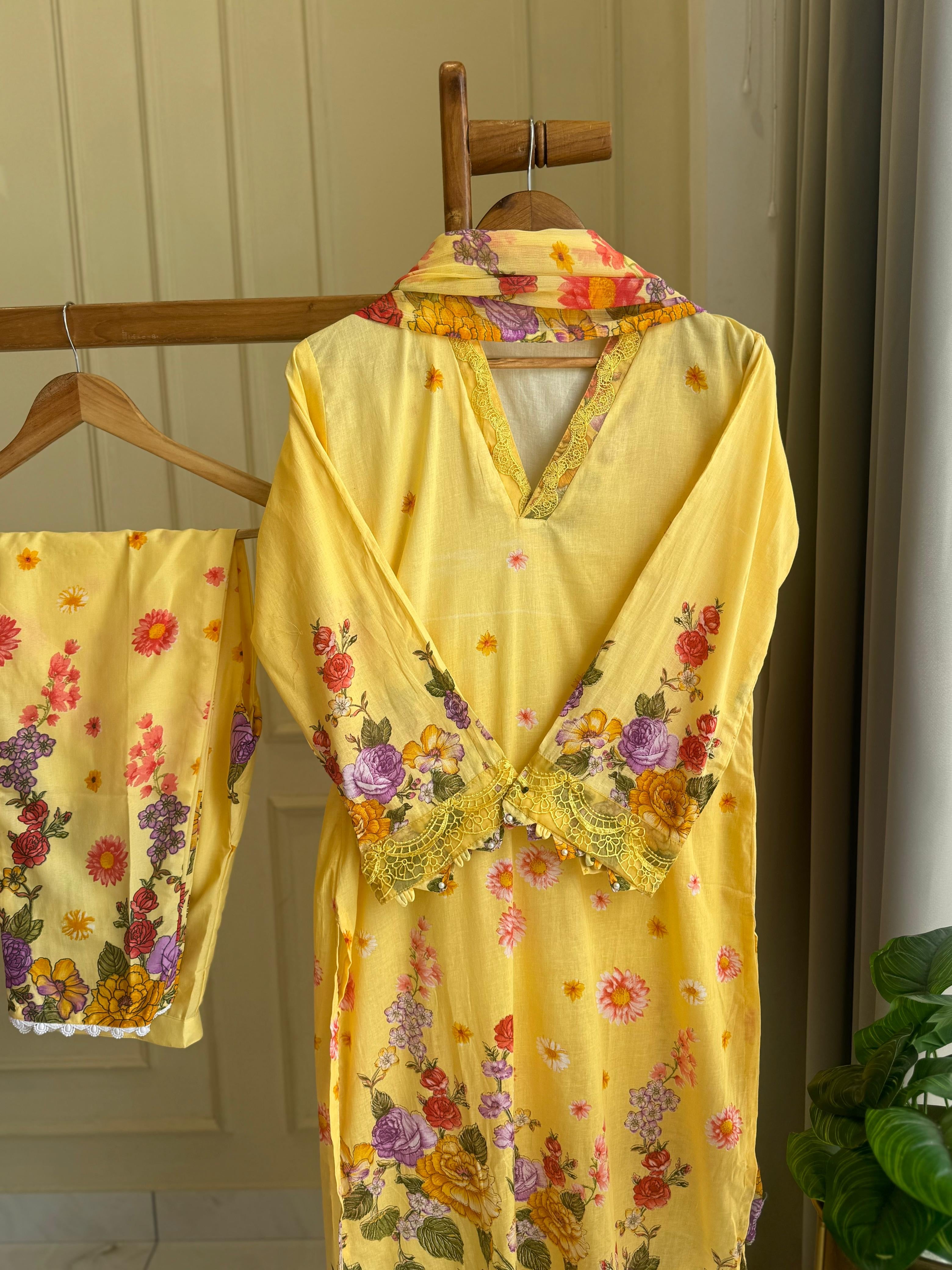 Yellow Vibrant Floral Suit-2001