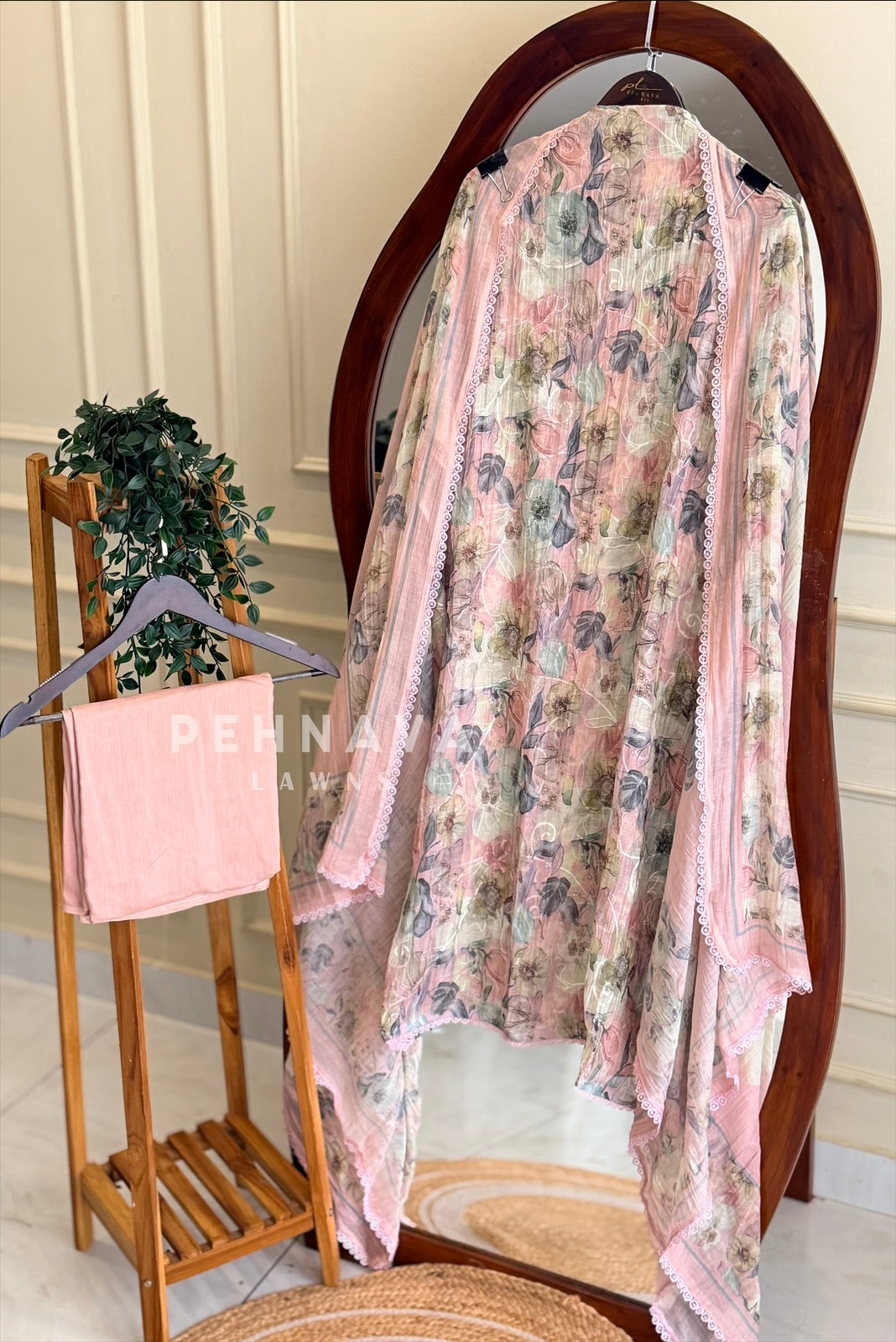 Floral Embroidered Mulchanderi Suit
