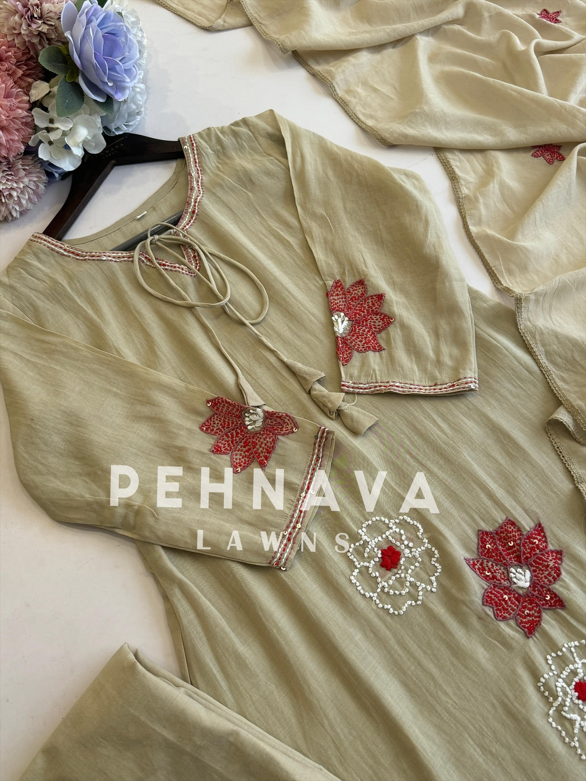 Gentle Bloom Chanderi Set