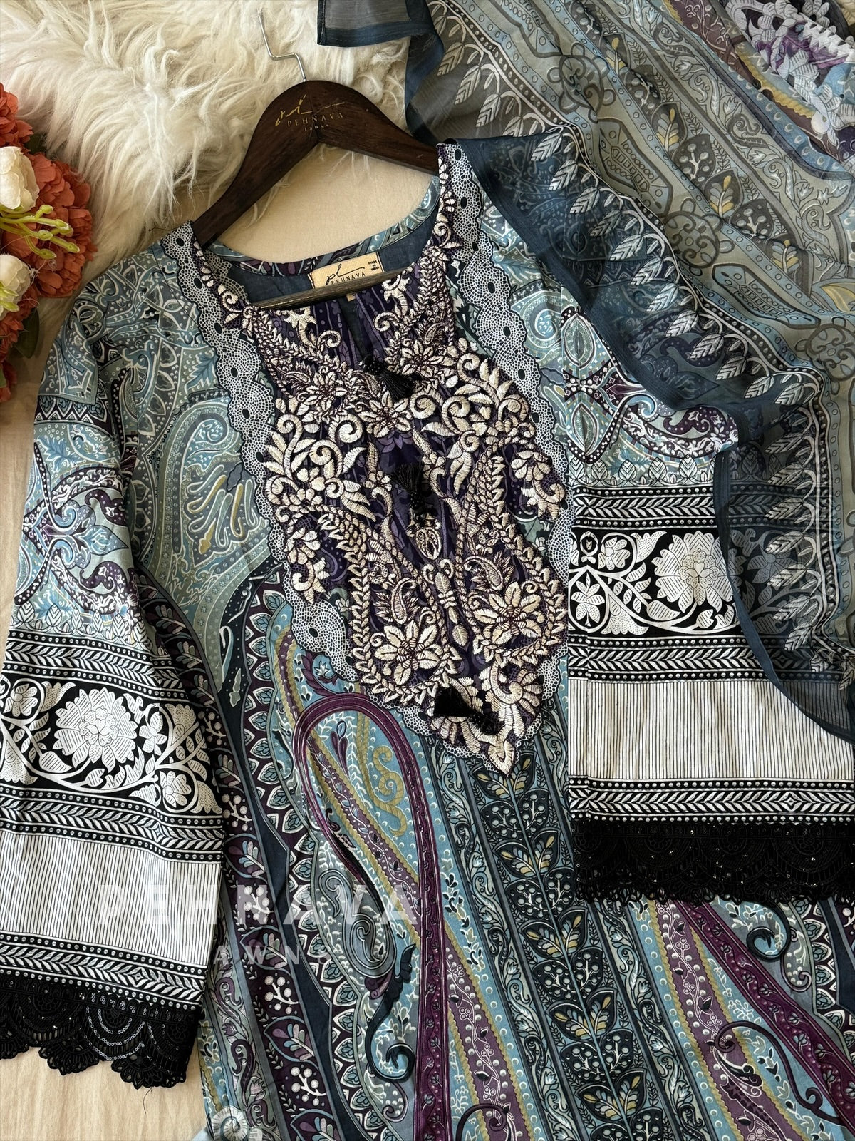 Embroidered Neck Unstitched Suit-1753/1867 - Pehnava Lawns