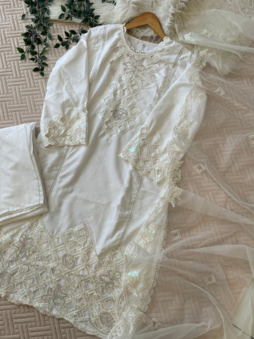 Cutwork Embroidered Pak-Suit-1