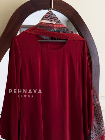 Contrast Printed Dupatta Suit Set