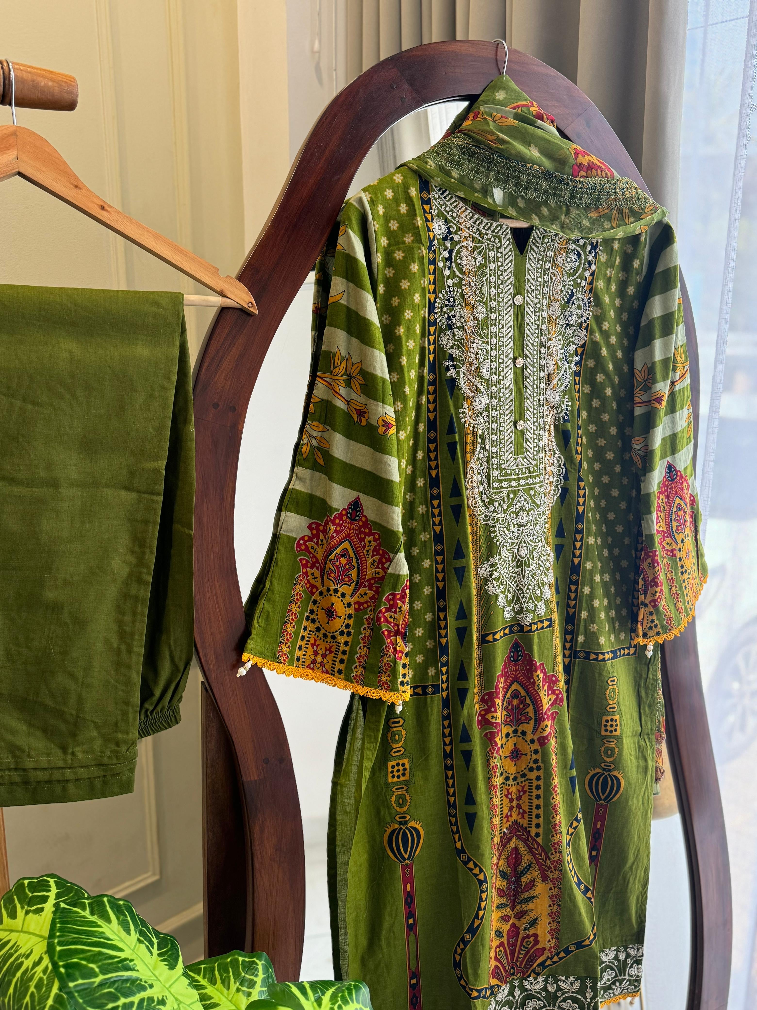 Embroidered Casual Pakistani Suit