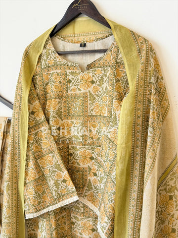 Printed Cotton Suit with bell Sleeves-6219
