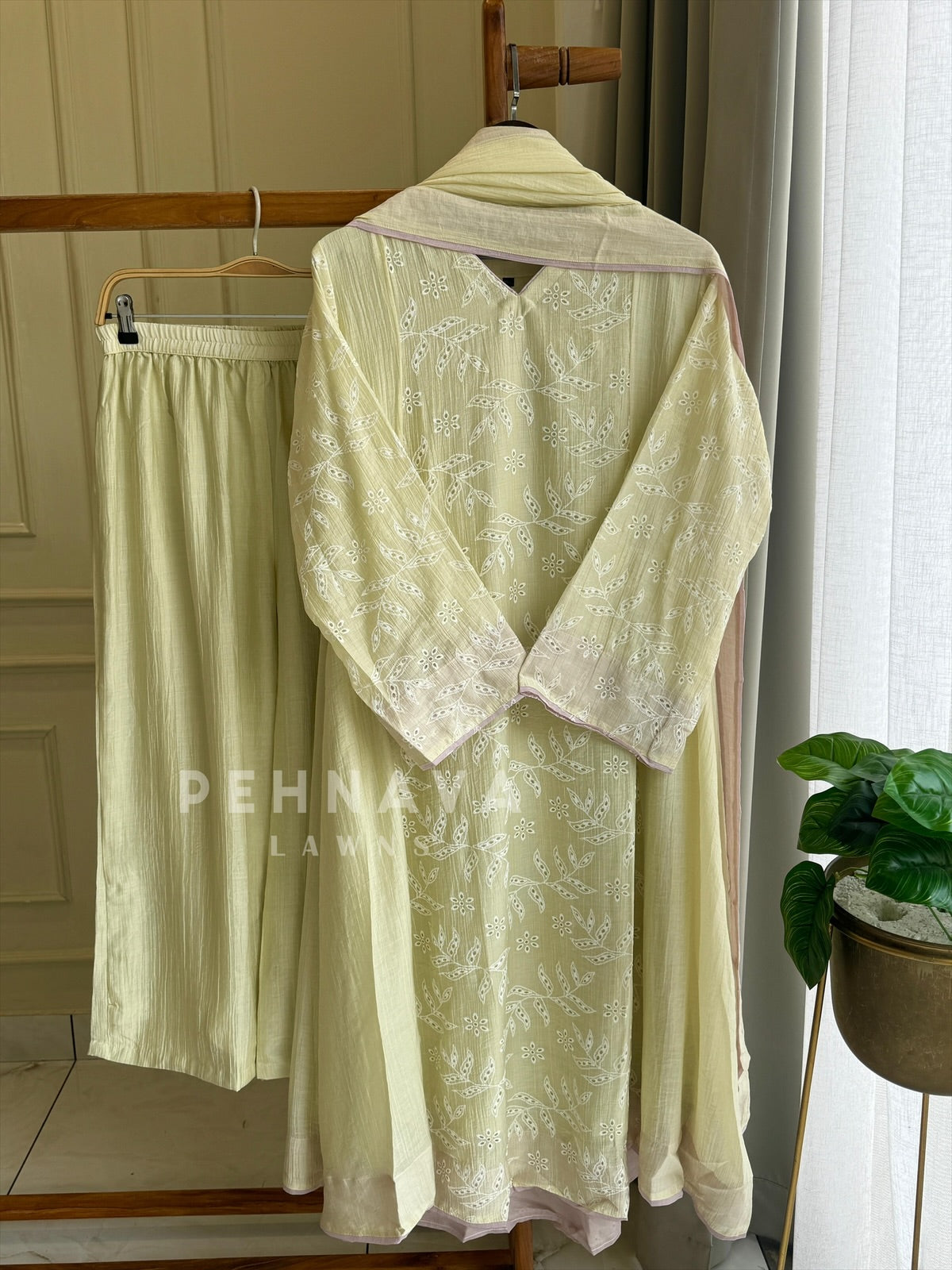 Soft Floral Embroidery Set