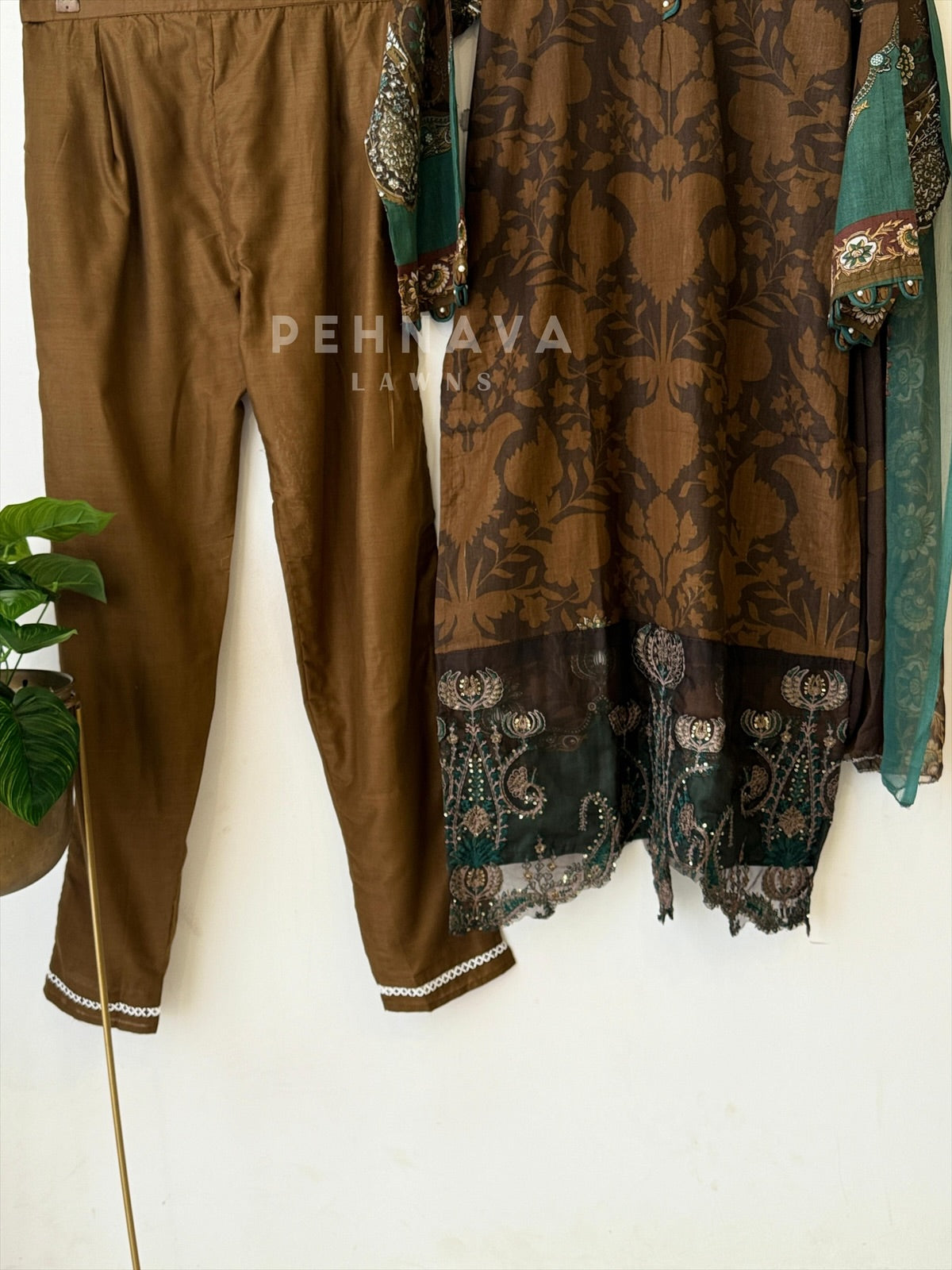 Embroidered Lawn Suit with Printed Dupatta-Chiffon-1418 - Pehnava Lawns