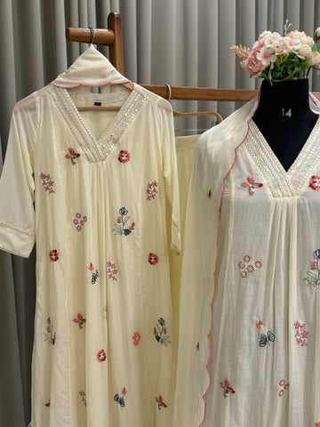 Mul Cotton A-line suit with embroidery