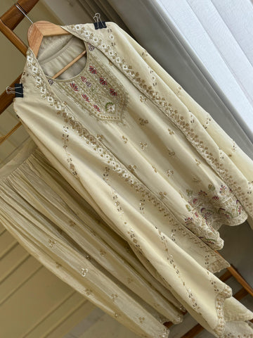 Pure Tissue Heavy Handworked Suit-235