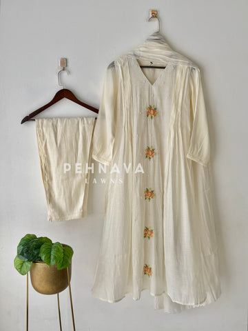 Embroidered Kurta with Pintuck Detail-6181