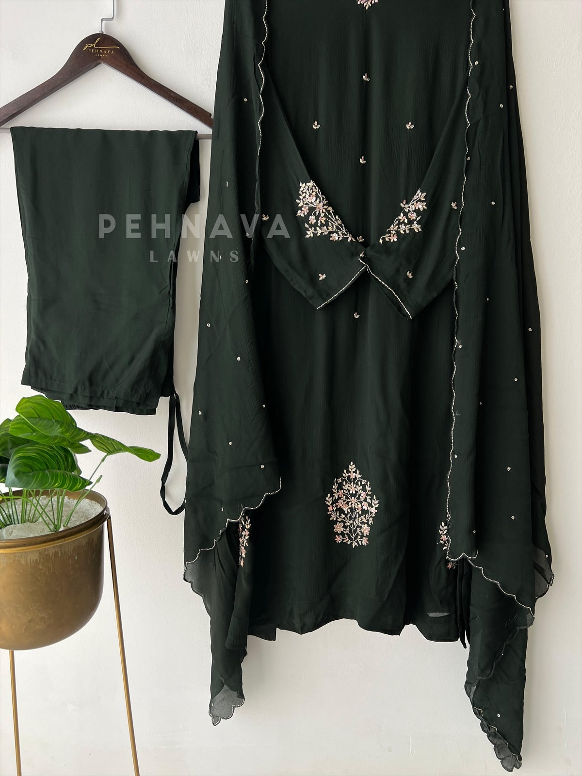Premium Work Suit-No.4 - Pehnava Lawns