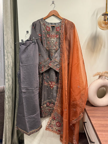 Organza embroidered suit-1252