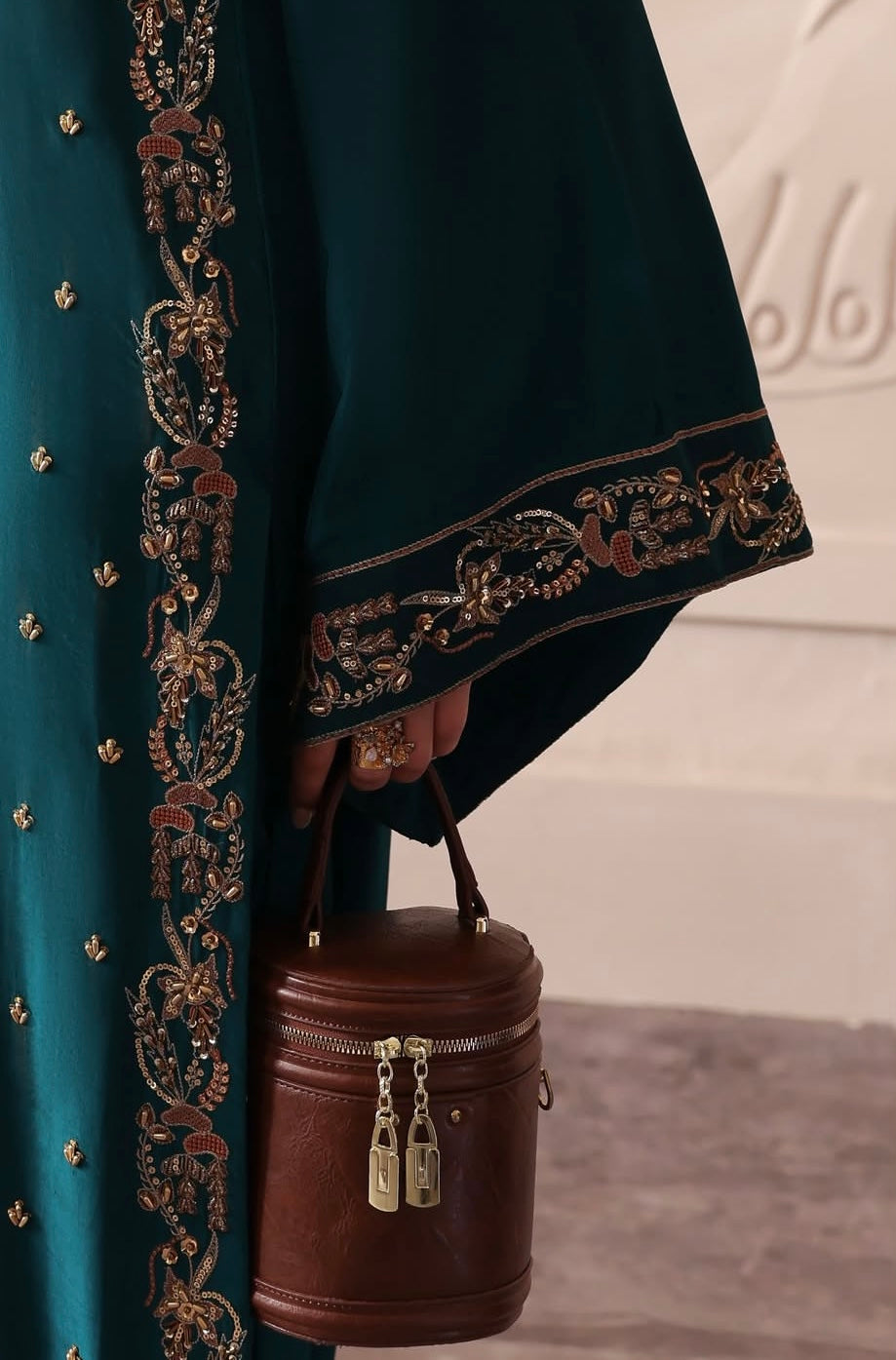 VANYA -Premium Party Wear Imported Pakistani Suit RV-03