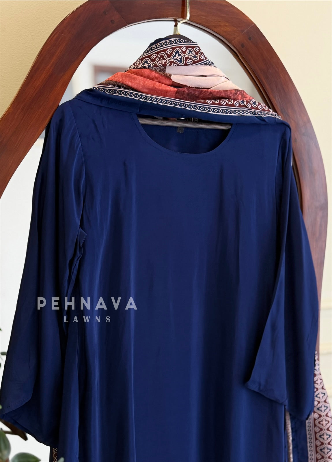 Contrast Printed Dupatta Suit Set