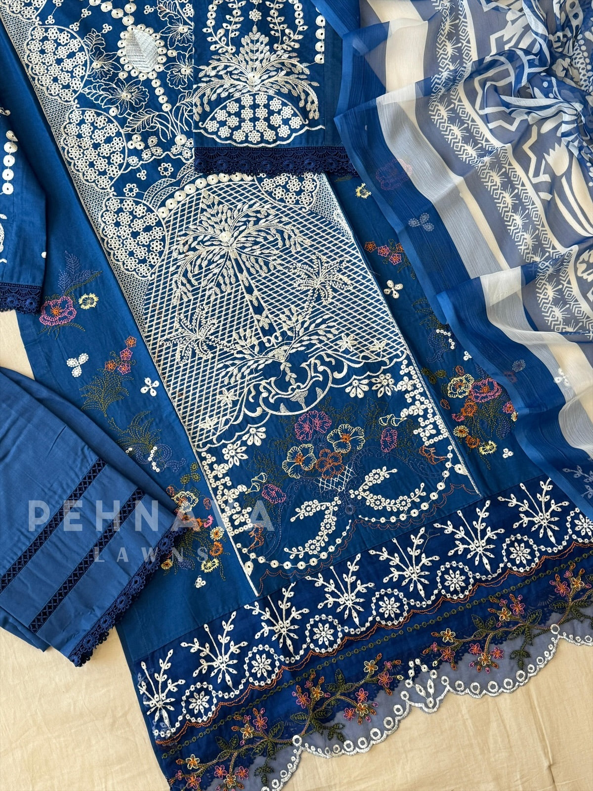 Floral Embroidered Suit Set-1662