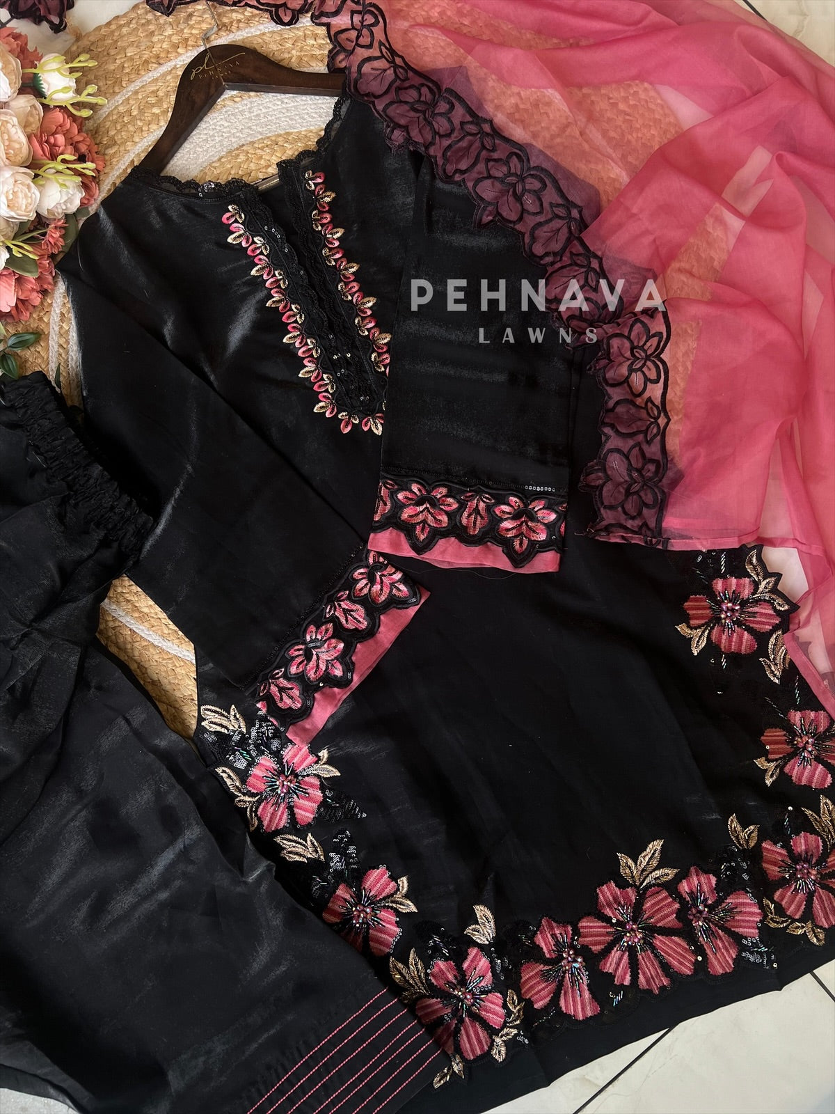 Sequin Detail Suit-1590 - Pehnava Lawns