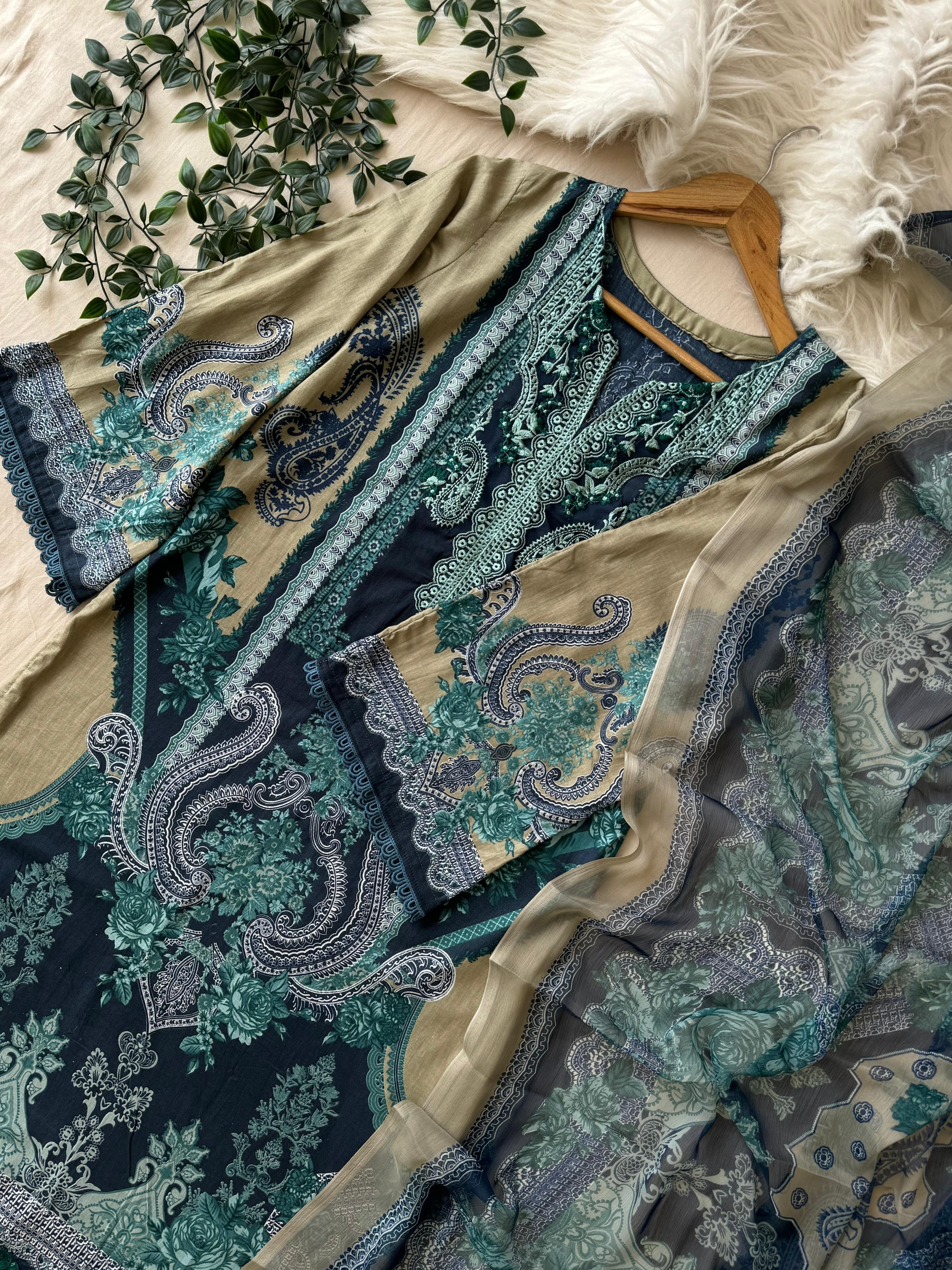 Pakistani printed suit AZ navy 415 - Pehnava Lawns