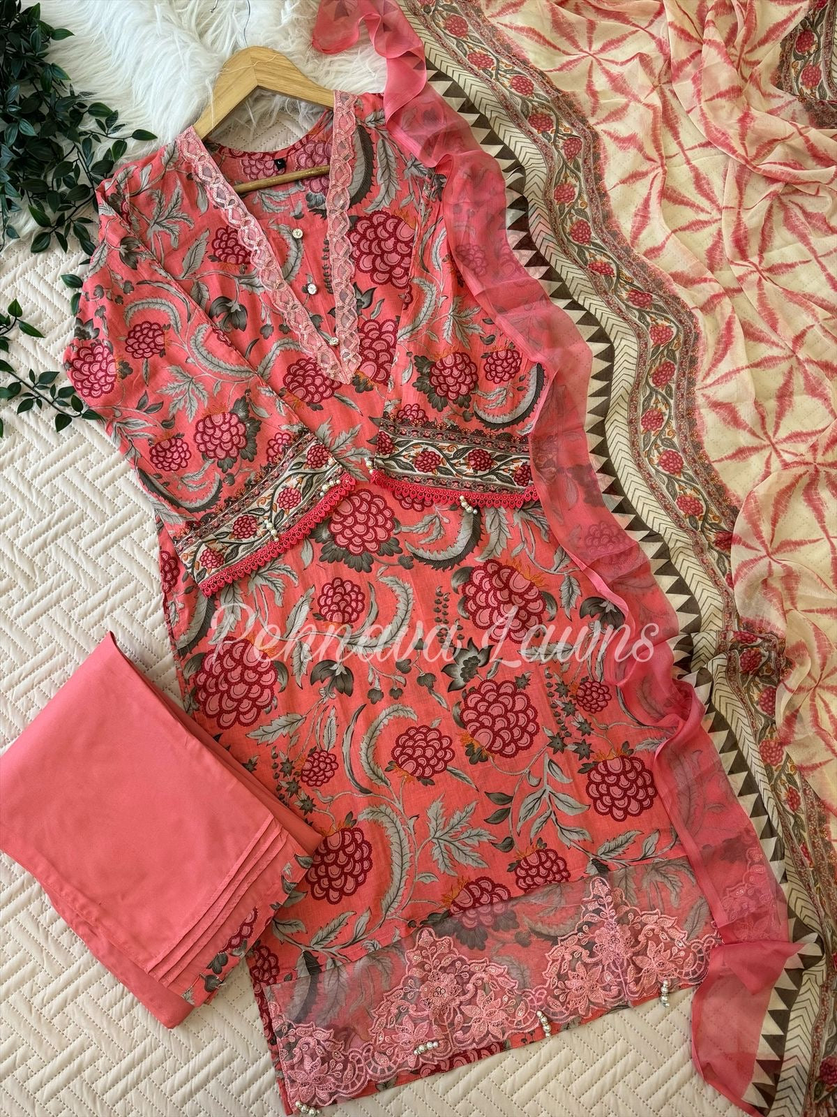 Stunning Pink Pakistani Suit