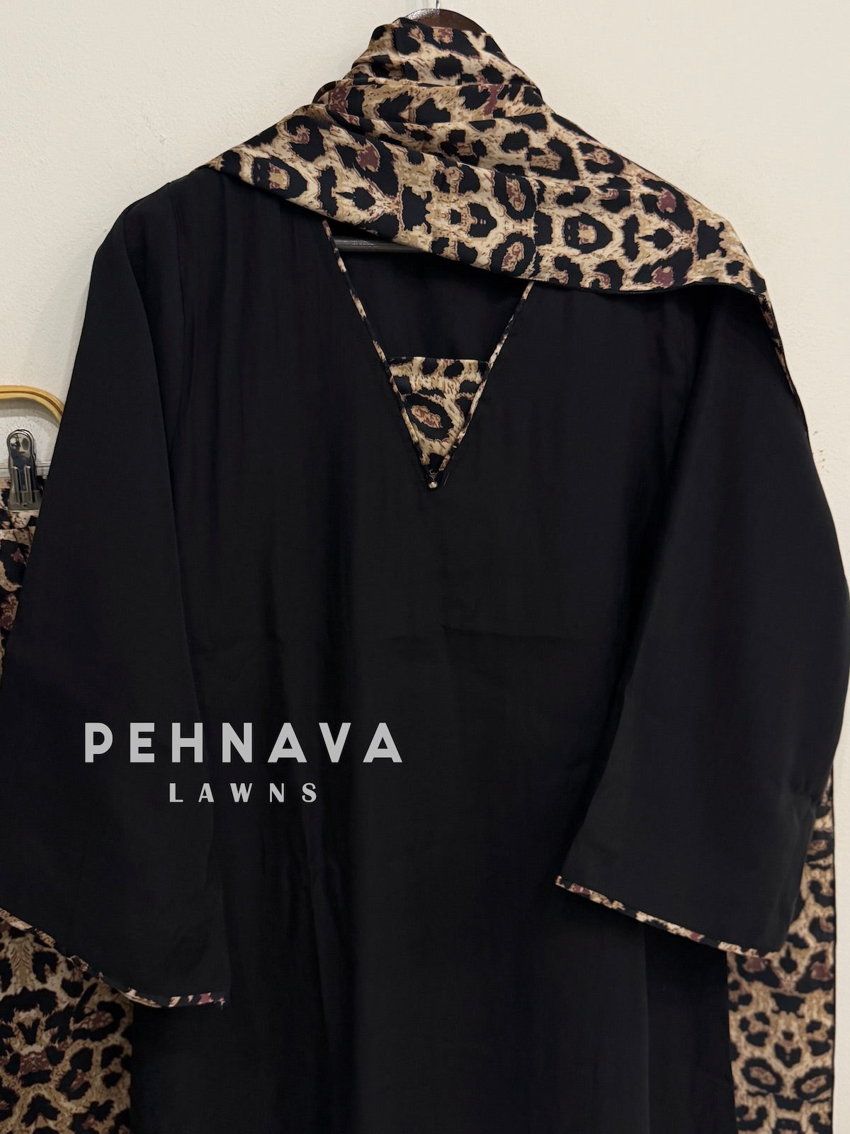 Minimal Animal Printed Three Piece Suit