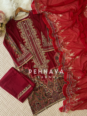 Printed casual suit with chiffon dupatta