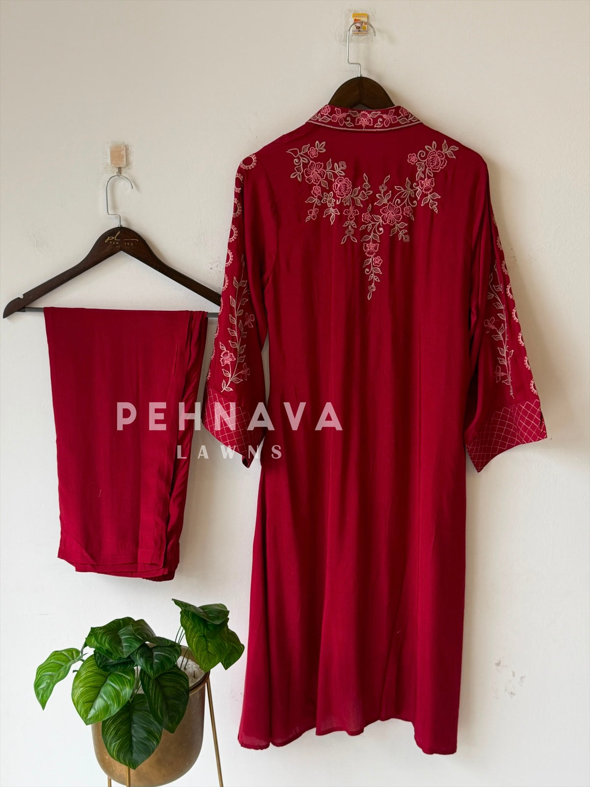 Muslin Embroidered Ensemble D010
