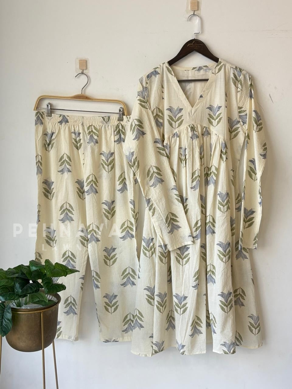 Floral Cotton  Attire - Pehnava Lawns