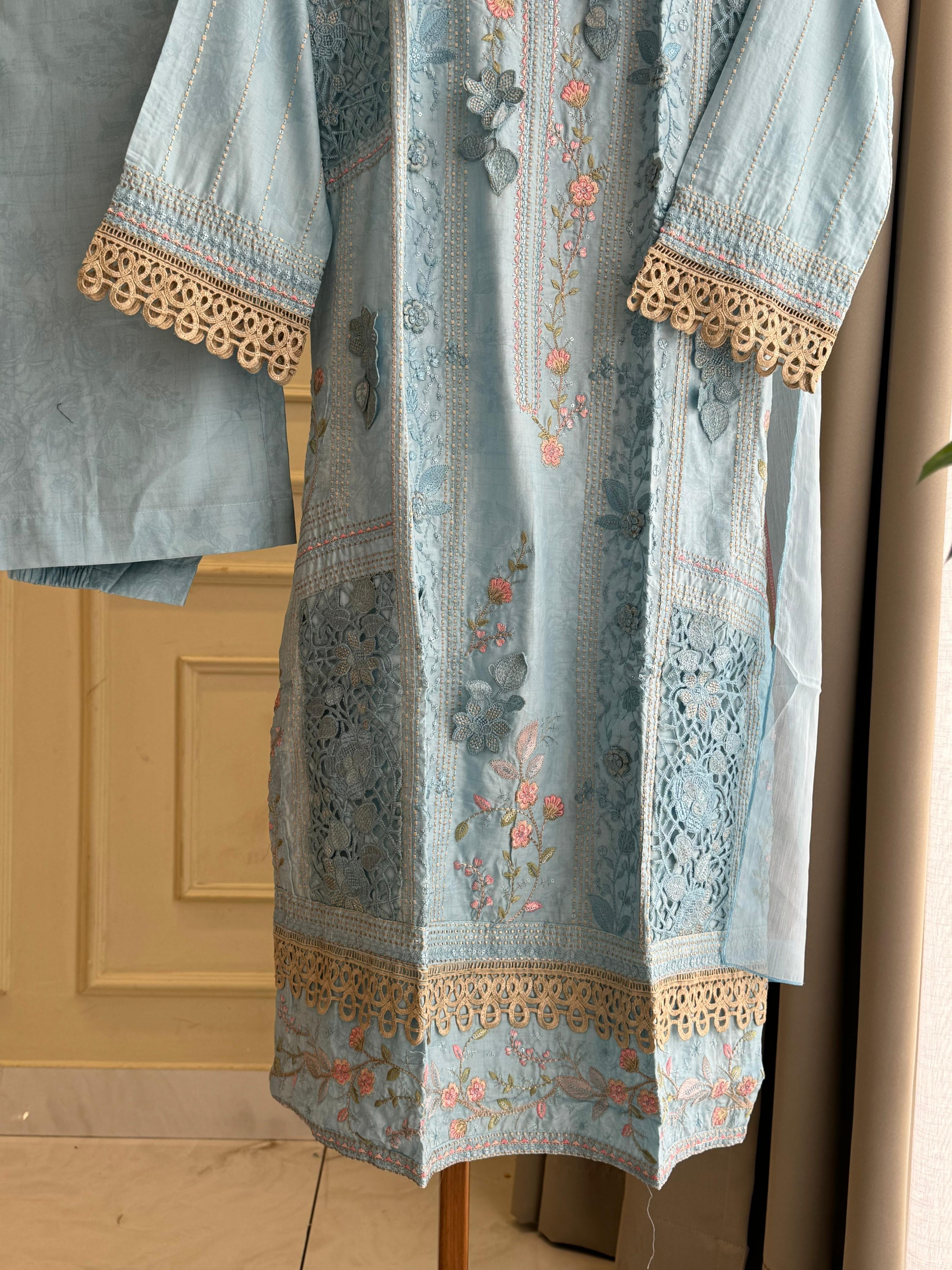 Premium Pure Lawn Embroidered Suit - 07