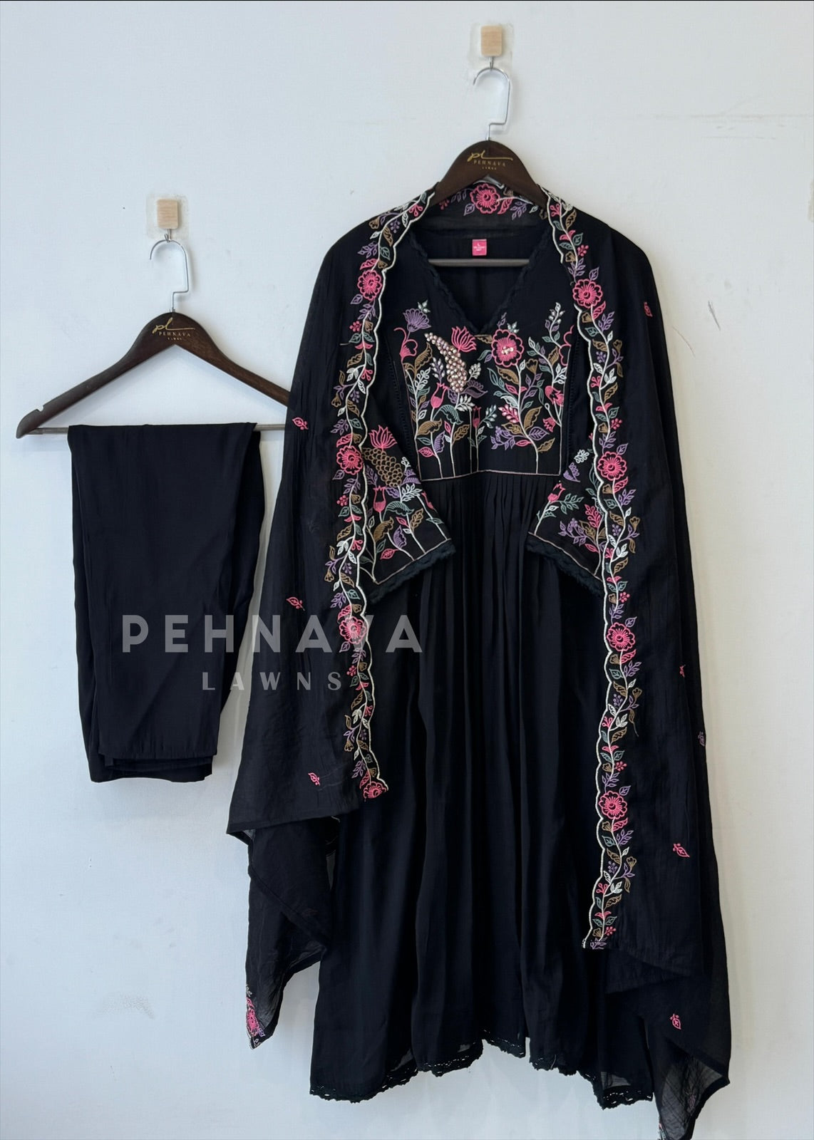 Chanderi Embroidered Lace Suit Set - Pehnava Lawns