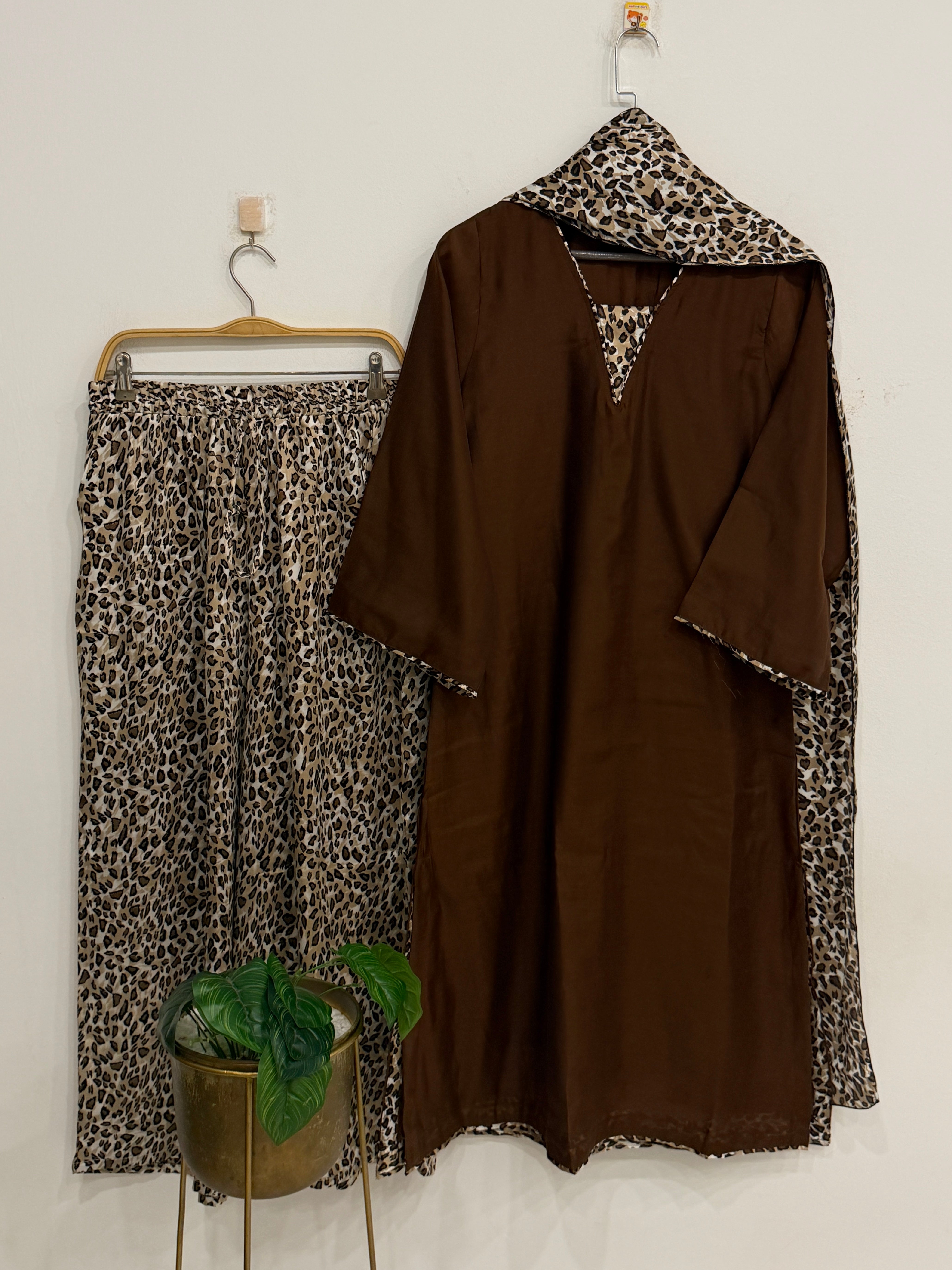 Minimal Animal Printed Three Piece Suit
