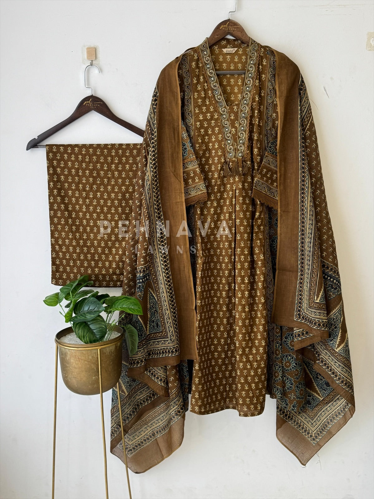 Block Print Salwar Suit - Pehnava Lawns