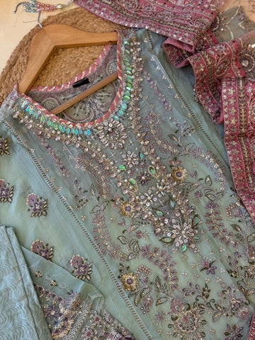 GLAMOURA BY NOOR'S SEMI-STITCHED 3PC | D-05