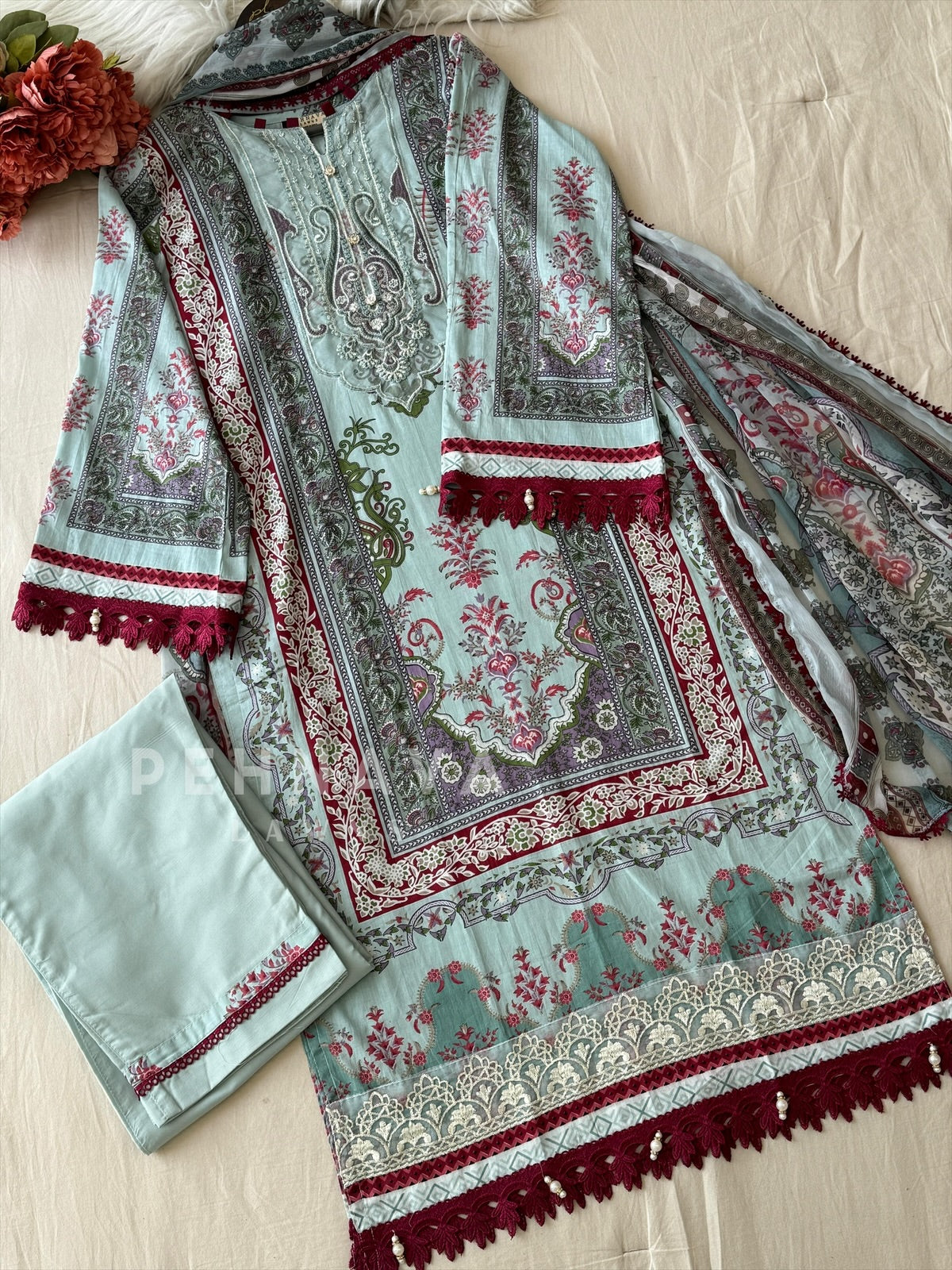 Paki Printed casual suit with chiffon dupatta 1393 - Pehnava Lawns