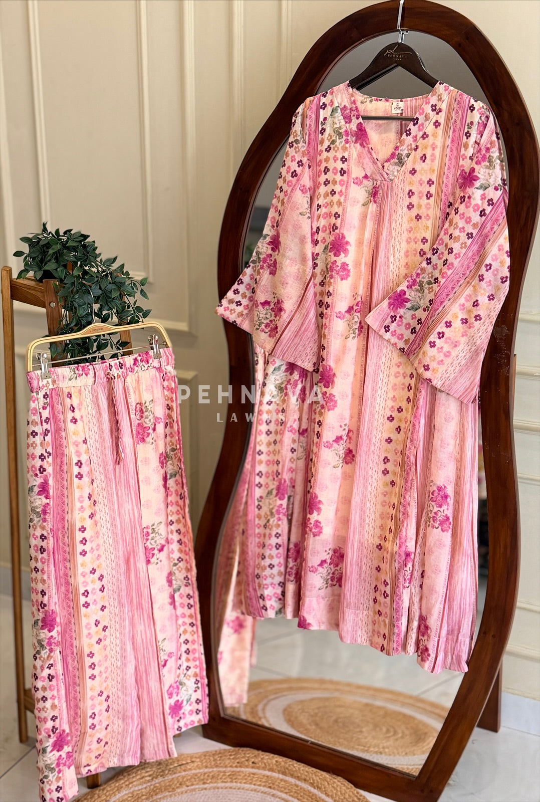V-Neck Printed Co-ord Set
