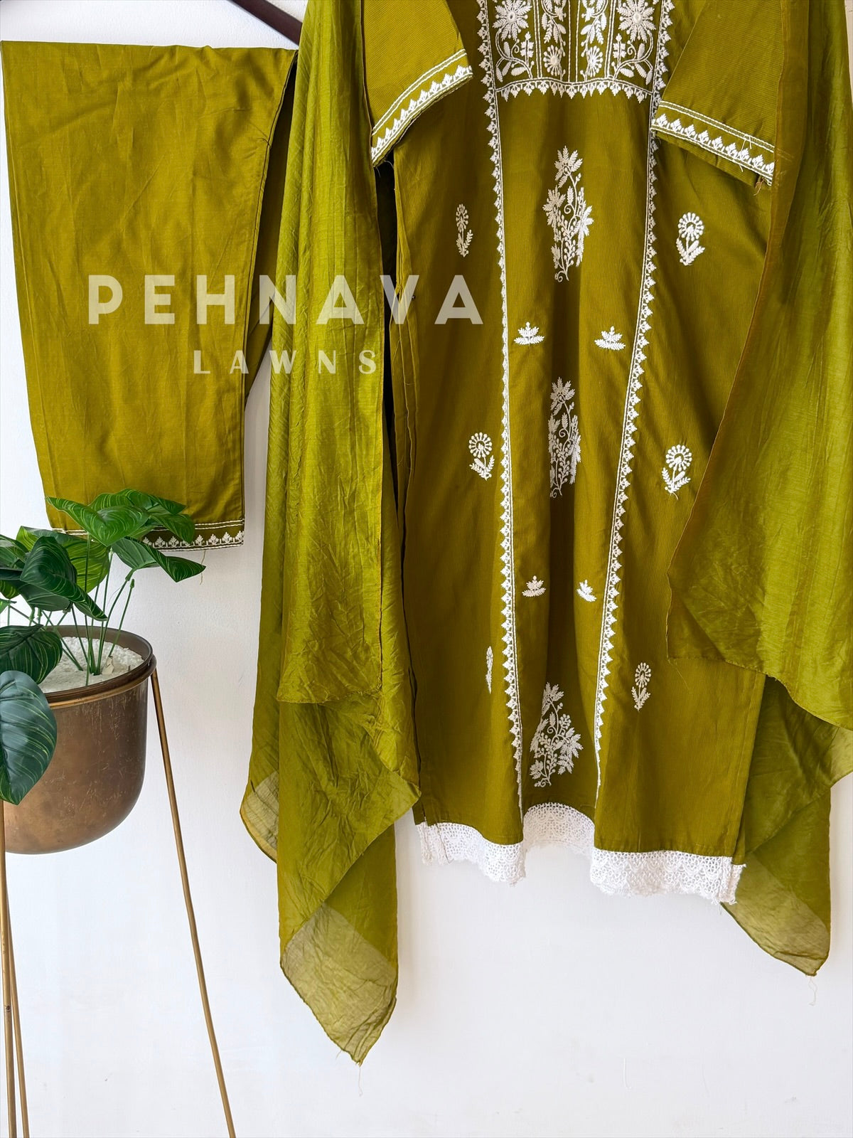 Panel Embroidered Three Piece Set