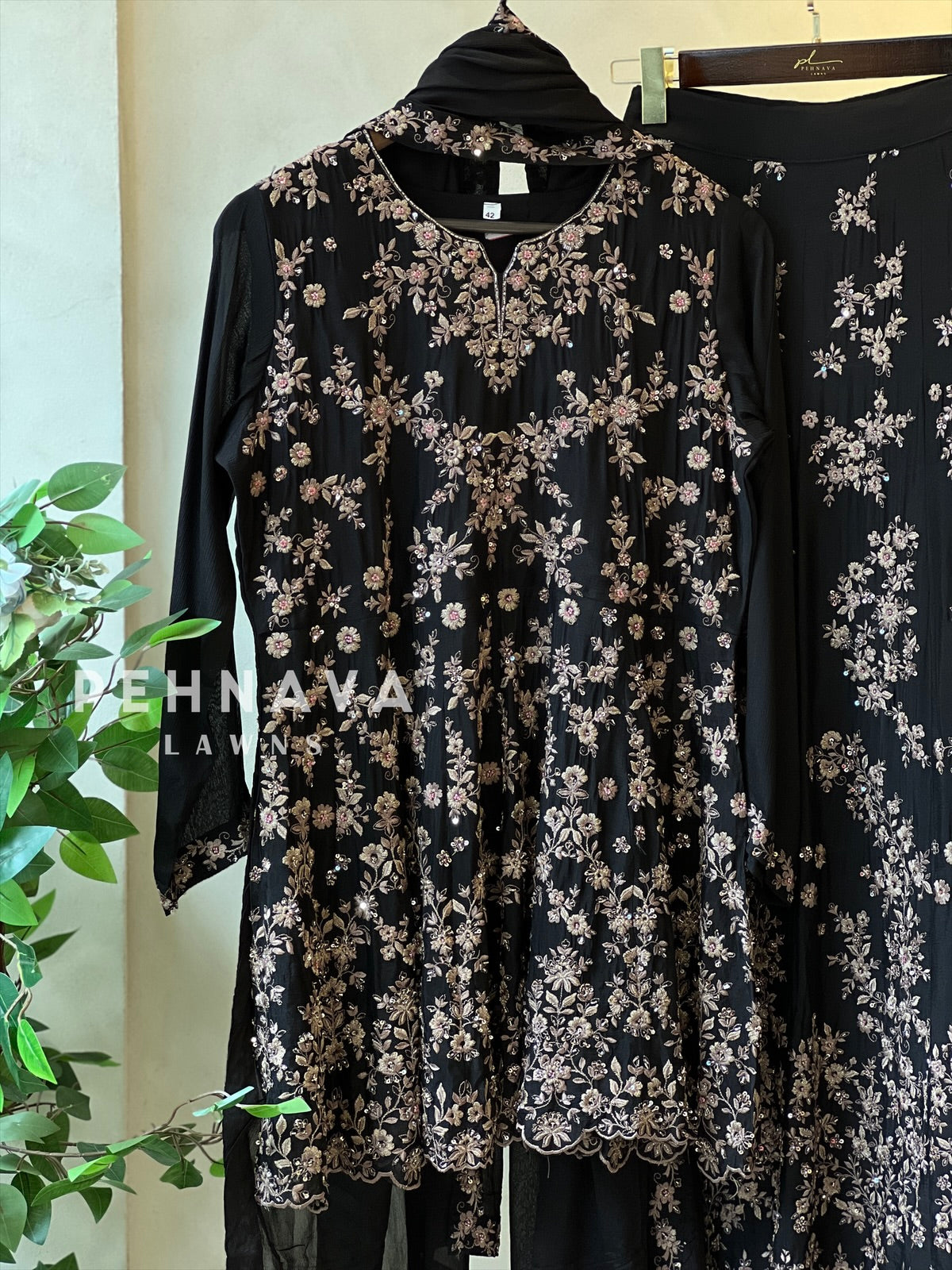 Handworked three piece skirt set