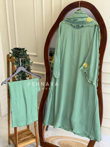Floral Embroidered Suit-4682