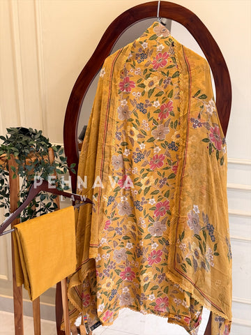Floral Printed Unstitched Suit (Dispatch Time 4-5 Days)