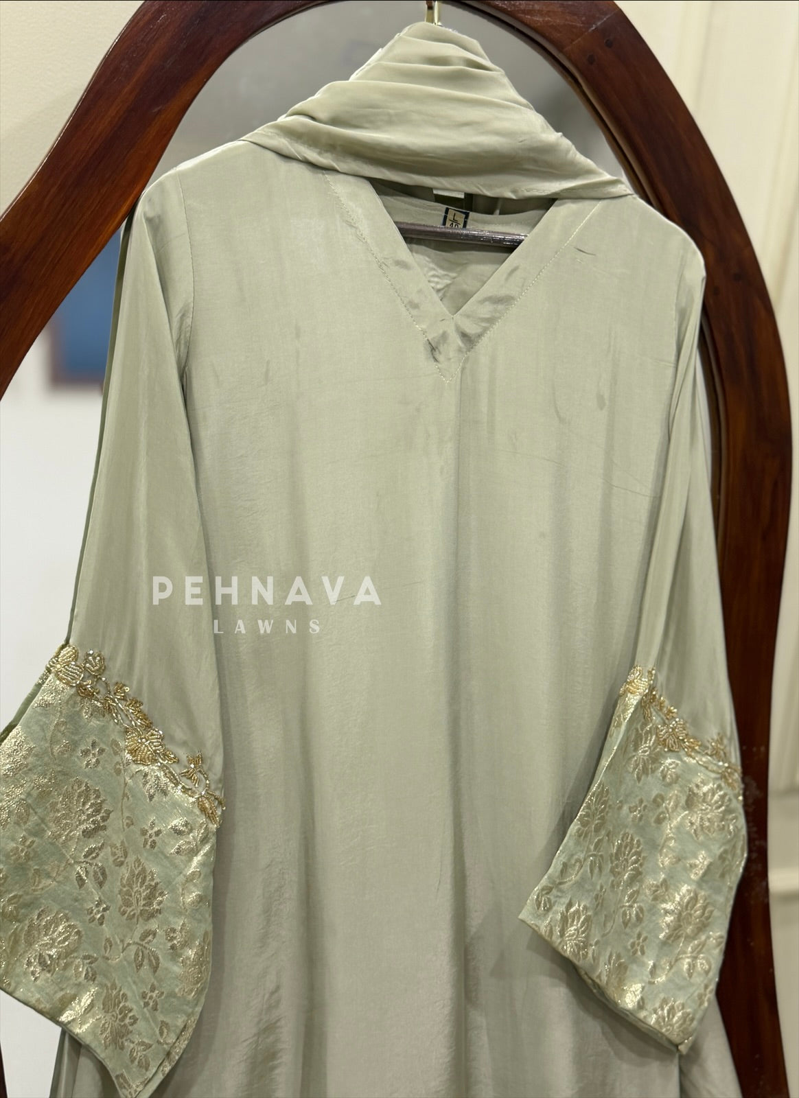 Banarasi Woven Suit Set -RR252