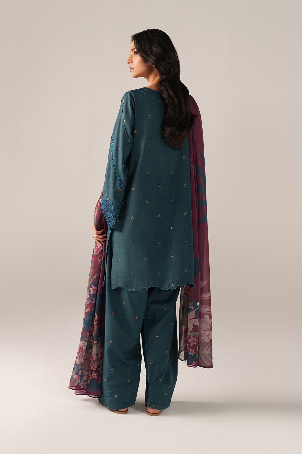 IZNIK Embroidered Printed Lawn SS-10 - Pehnava Lawns