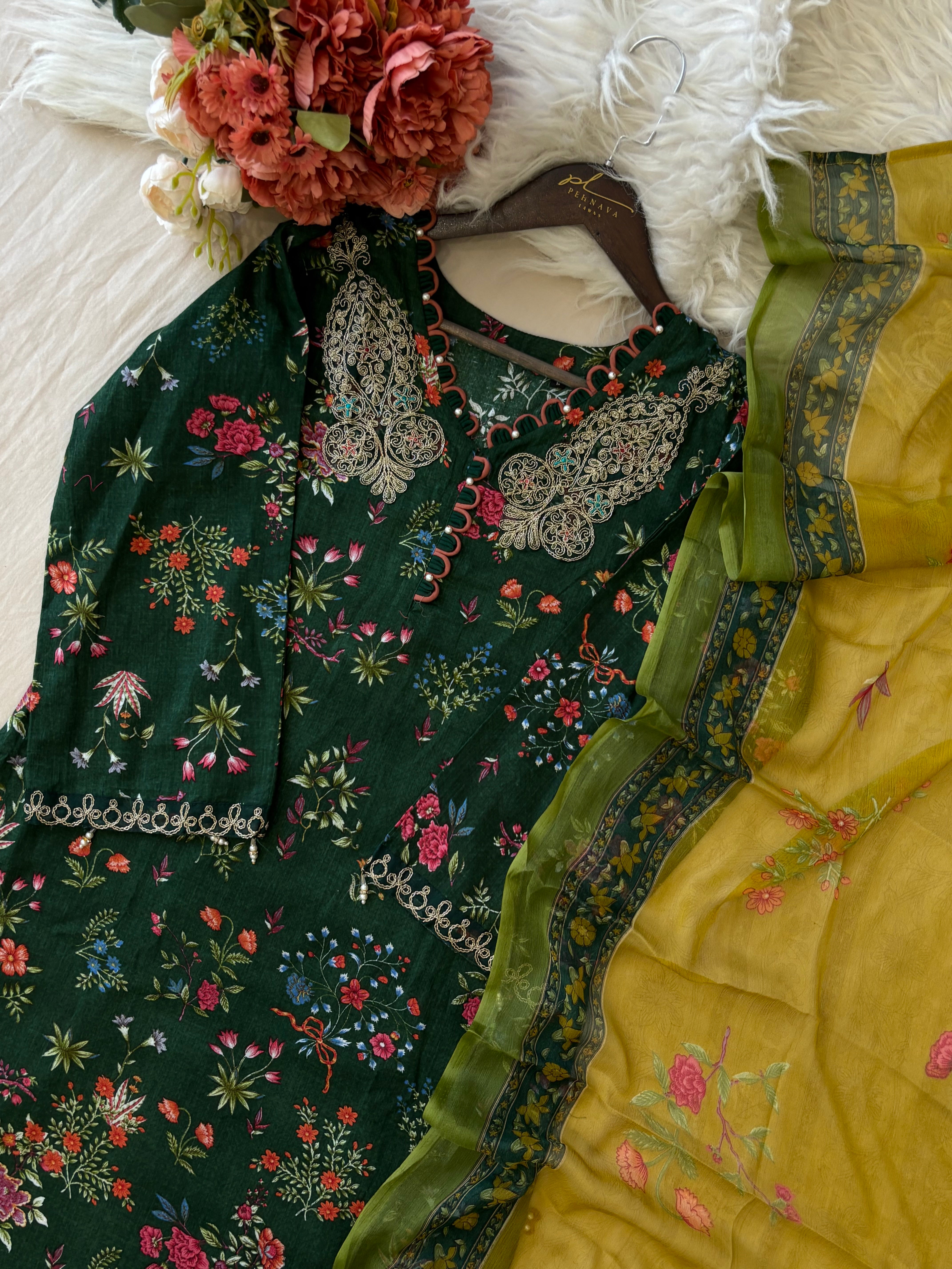 Floral Printed Ethnic Pak-Suit Ft. Chiffon Dupatta-004