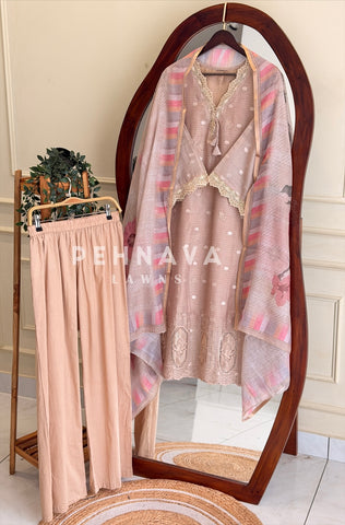 Cotacheck Embroidered Suit