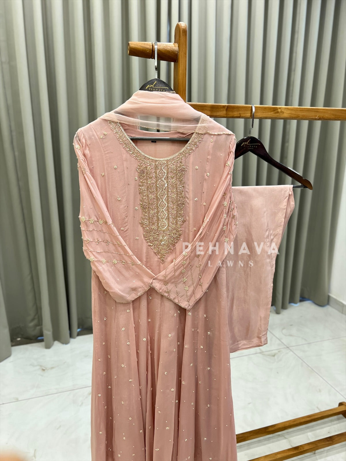 Beaded Neck Detail Suit - Pehnava Lawns