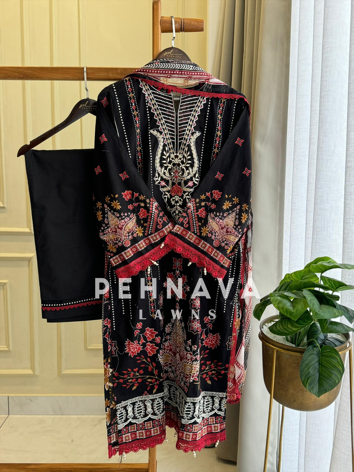 Classic Pakistani Lawn Suit