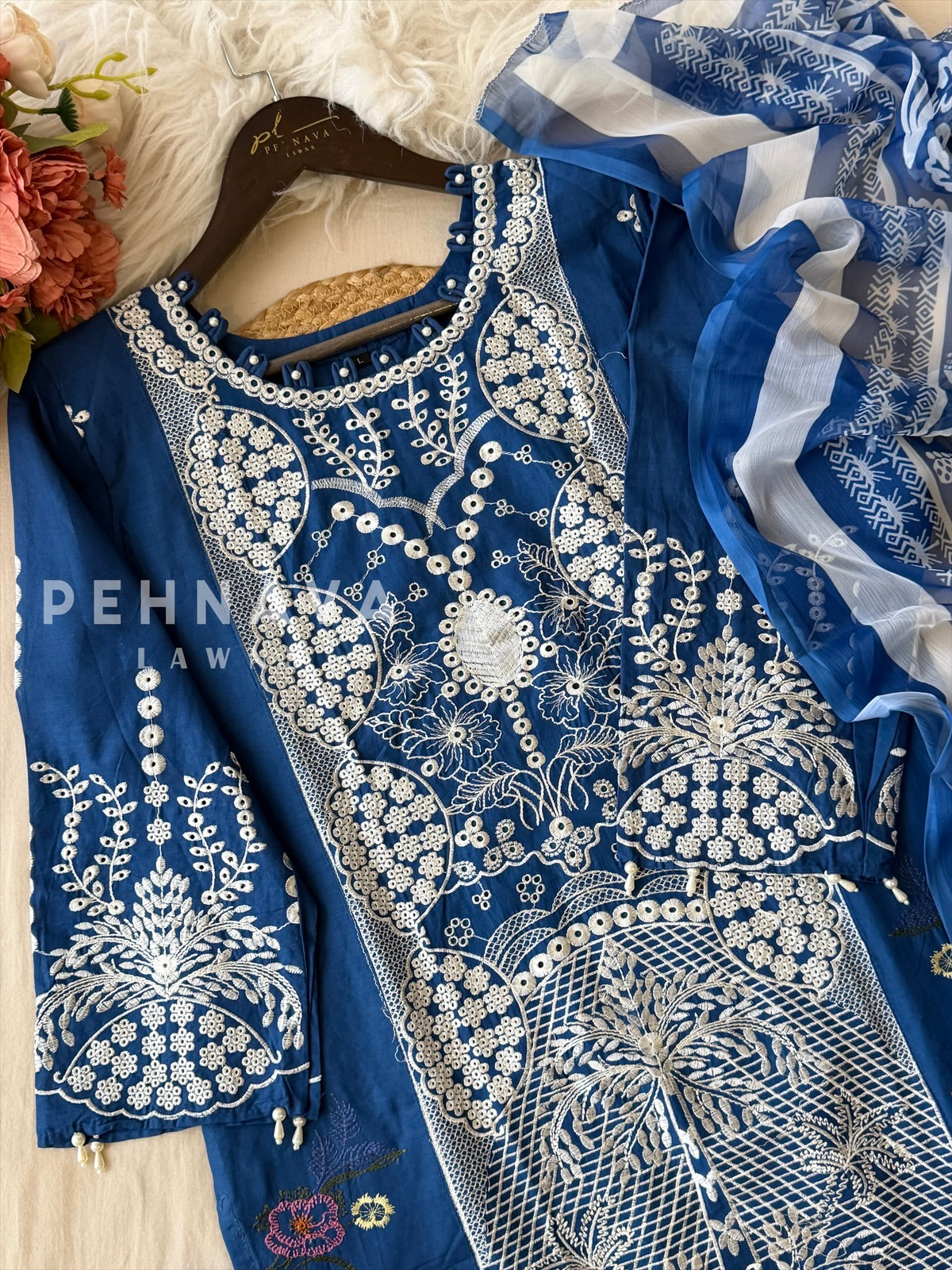 Floral Embroidered Suit Set 1662